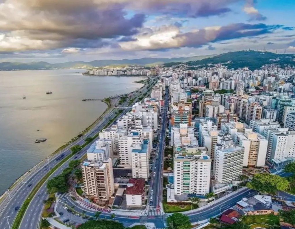 Transfer Florianópolis - Rumo Sul Transporte Executivo Florianópolis (5).JPG